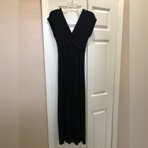 🌹IMAN GLOBAL CHIC MAXI DRESS. BLACK. S-SHORT. PRE LOVED🌹